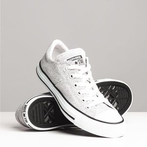 Converse CTAS Madison Canvas Shoes Sz 7.5